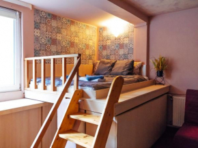 Woody - Cozy and Quiet Place near Moghioros Park